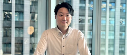 "一歩踏み込む対話"で最適解を。新天地で挑むインサイドセールスの道