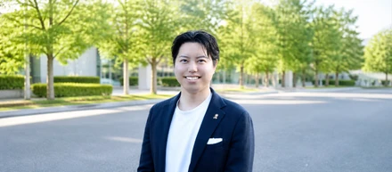 【社員紹介 Vol.3】「治療とお金は切り離せない」理学療法士からFPへ。医療と金融をつなぐ樋口さんの挑戦