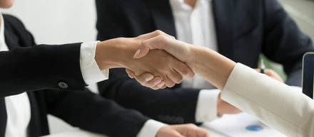 未経験でもOK！電力コンサルの営業って、実際どんな仕事？