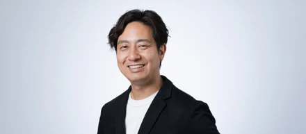 酒屋、運送屋、そしてエンジニアへ。未経験だった僕が、未経験の人を採り続ける理由
