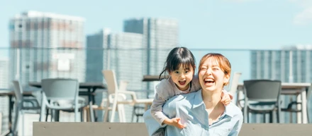 商談に子どもが同席する組織で、営業はどう数字を追っているのか