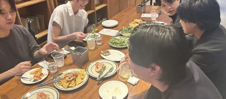 【社内イベント】8月の目標達成をお祝い！Start meの食事会に密着！