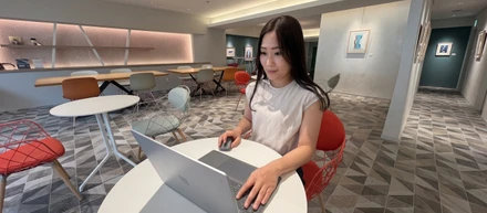 ＜Member Spotlight #8＞「守り」のプロとして組織を支える。元旅行会社営業の私が、Hmlet で拓いた新たなキャリア── Sales Support Team・Haruka さん