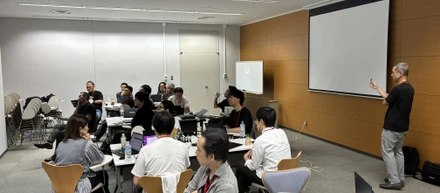 会社の未来を語るだけでは変わらない。幹部全員で「何を変えるか」に向き合った1日。