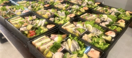 オリジナルのお弁当300個を制作！みんなが食事を楽しめる工夫とは？