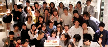 お店の仲間も、お客さまも。みんなで送り出す100本のスプーンあざみ野ガーデンズ的、”卒業式”！