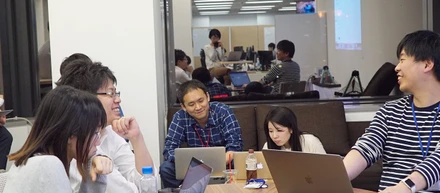 プログラミング初心者でも1時間でiOSアプリが作れた！社内勉強会