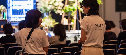 イベントTシャツだって世界観の一部──「北欧、暮らしの道具店」デザイナーの思考プロセス【後編】