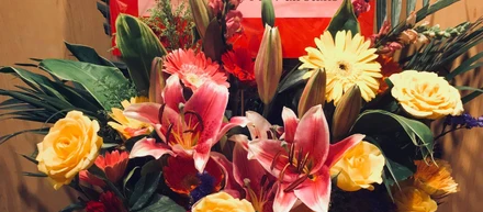 【✨🎉TYA20周年！今年係TYA响香港嘅第20年！お花💐頂きました！✨】