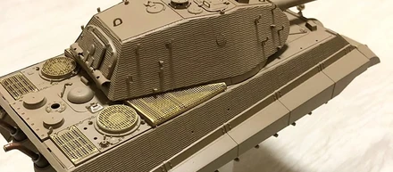 カオナビ1,000社導入記念で戦車作っちゃいました！な話（その3）