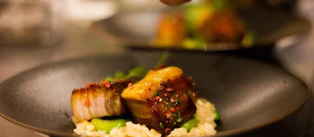「料理とはレシピを超えるもの」: NOHGA HOTEL 海老原シェフインタビュー
