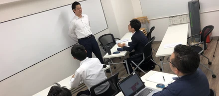 通貨分散のメリットを解説しました！『20代のお金のルール』講座も４回目の実施となりました。現役FPによるお金の基本！
