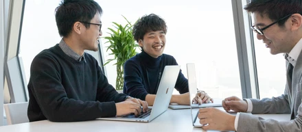 【エブリーと振り返る2018年】vol.3 – プロダクトの成長とともに、自分をアップデートしていく。1500万人のユーザーが使うDELISH KITCHENを支える、若手エンジニアのお話
