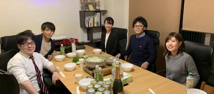 映画鑑賞×鍋 で忘年会開催！