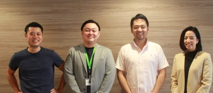 ワンマン」「人見知り」「不器用」「口べた」の4人で構成された営業成績最悪チームが、社内トップの成果を収めるまでの軌跡。