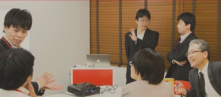 エンジニアとして誰よりも早く最先端に立ちたい人のための圧倒的成長環境！