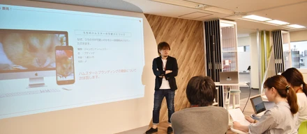 “デザ戦”ってナニ？UI＆UX、文字にデザイン、ブランディングetc.
