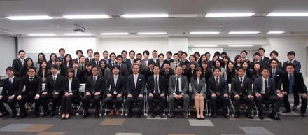 【社内行事】入社式&8期リアライブ始動！