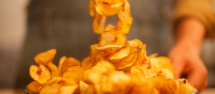 一度食べるとやみつきになる新食感のフライドポテト