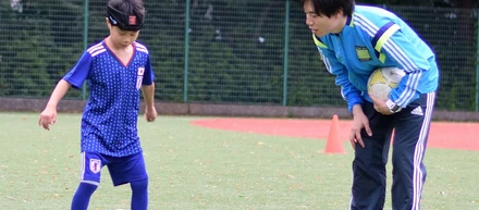 サッカーコーチのアルバイトをはじめて２ヵ月「しごとの流れを覚えてきたところです」