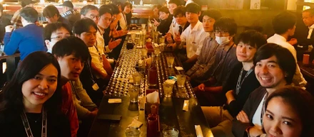 たまにはこうして肩を並べてGAUSSランチ！