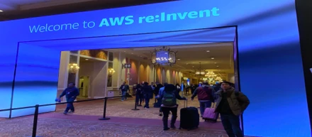 AWS re:Invent 2019 0日目 〜出国・レジストレーション・シルクドソレイユ RUN〜