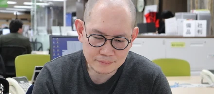 社員インタビュー「人生の壮大なチュートリアルを経て入社した"葬儀社のデザイナー"としての生き方」