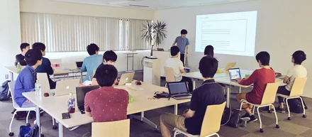 学生エンジニア向け勉強会「JSフレームワーク夏祭り」を開催しました！！