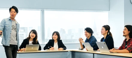 次世代ブランド戦略室 シニアマネージャーのインタビュー記事をご紹介
