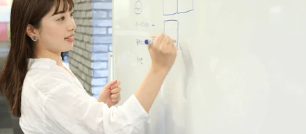 料亭、アパレル、営業、多彩な経験から未経験のカスタマーサポートに挑戦して得たこと