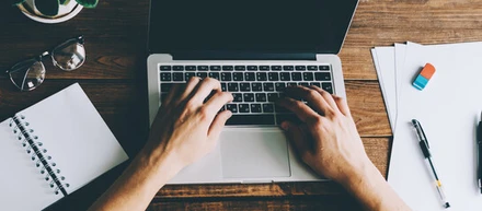 コラムサイトを制作するウェブデザイナーの1日の流れ！
