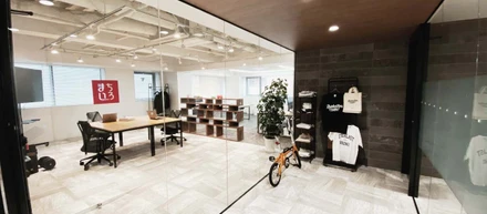 【入社エントリー】店舗業界・産業界のスケールアップを目指した業界のデジタル化に挑む。カスタマーサクセス朝倉康之
