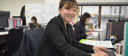 《働きやすさ満点のオフィス！？》社員インタビュー：尾中さん