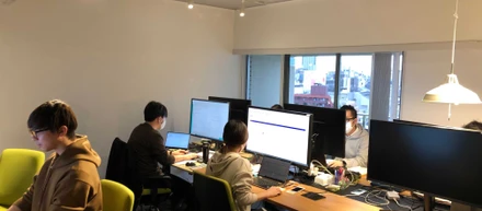 久々の出社です