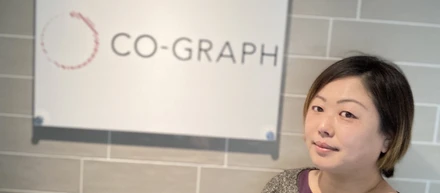 半数を占める外国籍メンバーへ、社内報が日本文化とビジョンを伝える｜Story User Interview・コグラフ株式会社