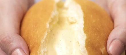 大ヒット商品ごちそうクリームパン誕生秘話　　　　　　　　　　　　　スタッフの笑顔がみたい　 ～社長の想い