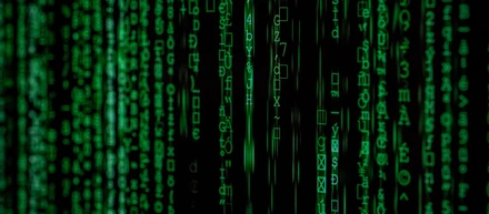 改めてシステムと使用技術をご紹介します！