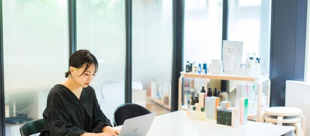 ブランド事業譲渡について／国産スキンケアブランドを抱えた理由と覚悟