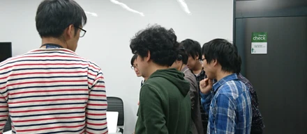 ミクシィ XFLAG スタジオの人事担当として、エンジニア経験のない私が「エンジニアの発表会？」に参加してみました！