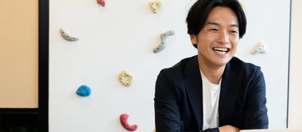 創業から10年、再集結の旗印としてのミッションのアップデート。アソビューが「衣・食・住」に「遊」を社会実装するための次の10年。