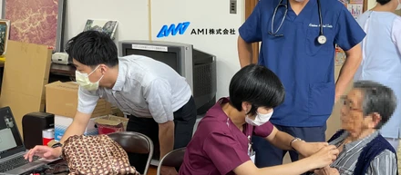 密着！AMIが鹿児島県の離島（下甑島）で遠隔聴診対応ビデオチャットシステムのデモを実施