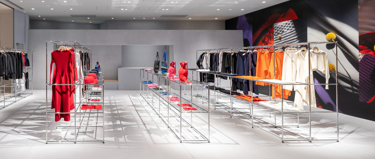 ブランドの世界観を発信する、直営店の店長候補を募集