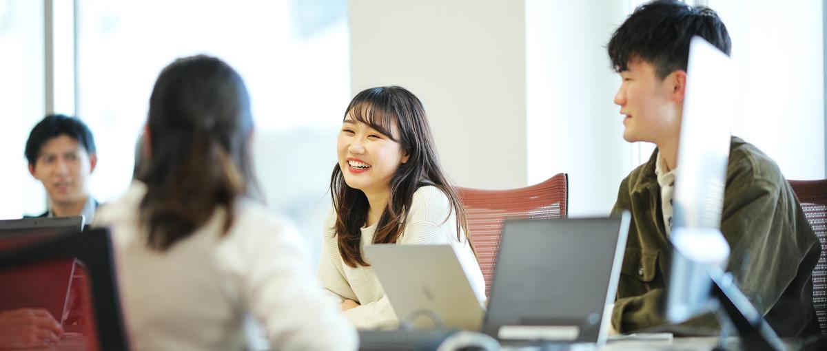 学生歓迎｜クライアントの経営まで理解し、価値を高めるクリエイティブを創る