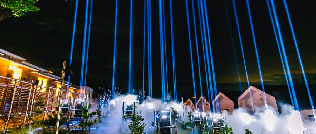 場所や空間全体を作品として体験させるインスタレーションディレクター募集