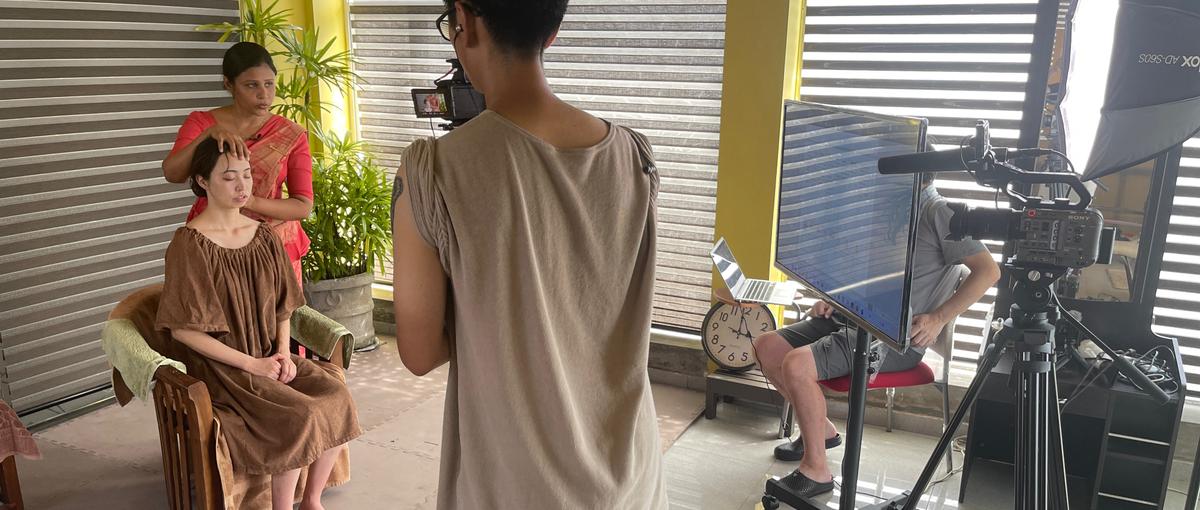 ワールドワイドなSNSマーケター｜SNS運用メンバー募集｜コア社員メンバー