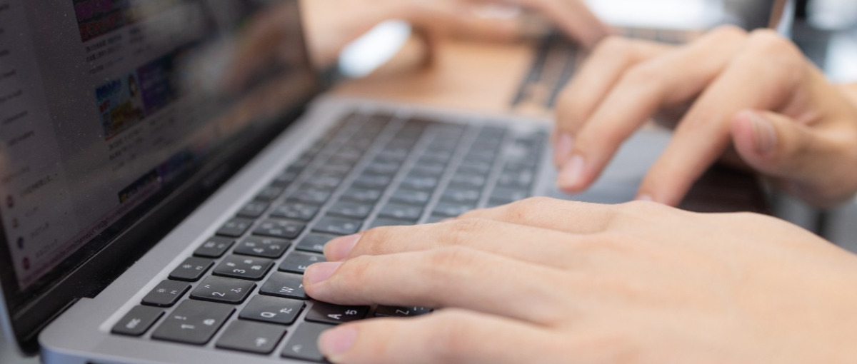 YouTubeアナリスト｜100社支援の自社ナレッジを更に強化！