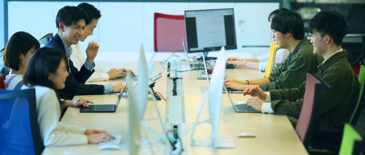 第二新卒からでも出版業界を目指せる！│大手企業のブランディングを担う編集者