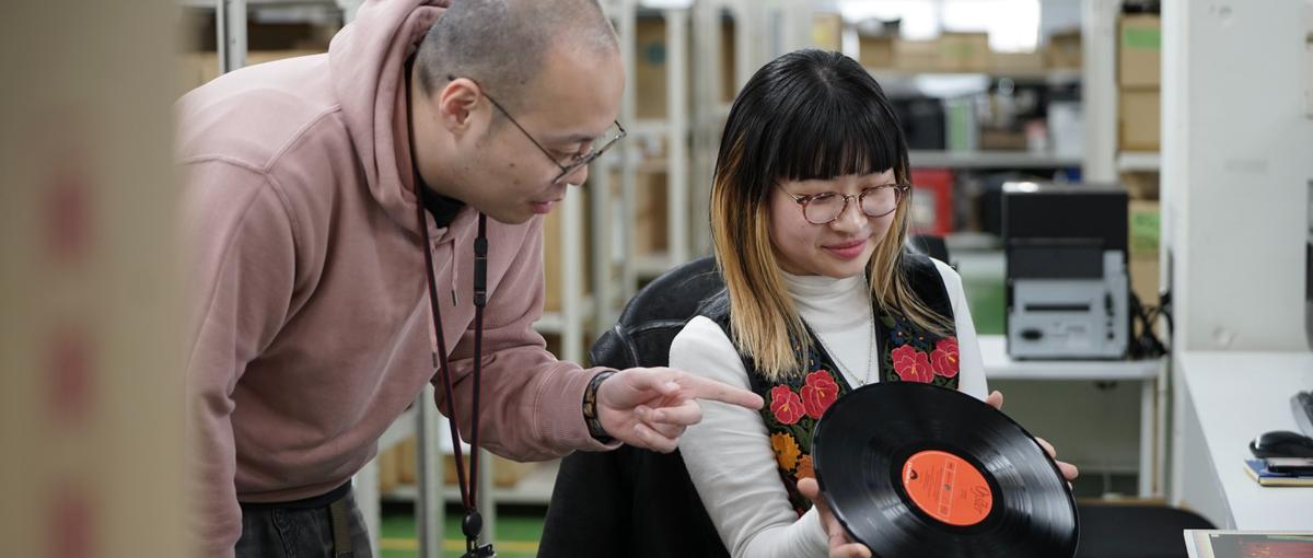 アナログレコード、CD、オーディオ、楽器査定スタッフを大募集！