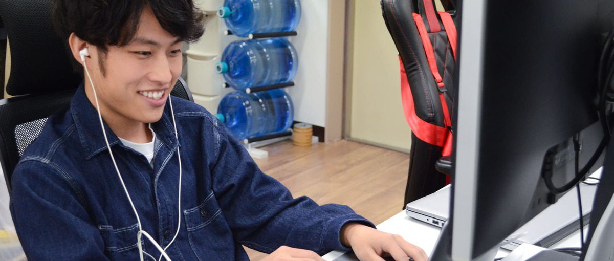 自社サービスみたいな受託開発。エンジニアが裁量持ってできる環境