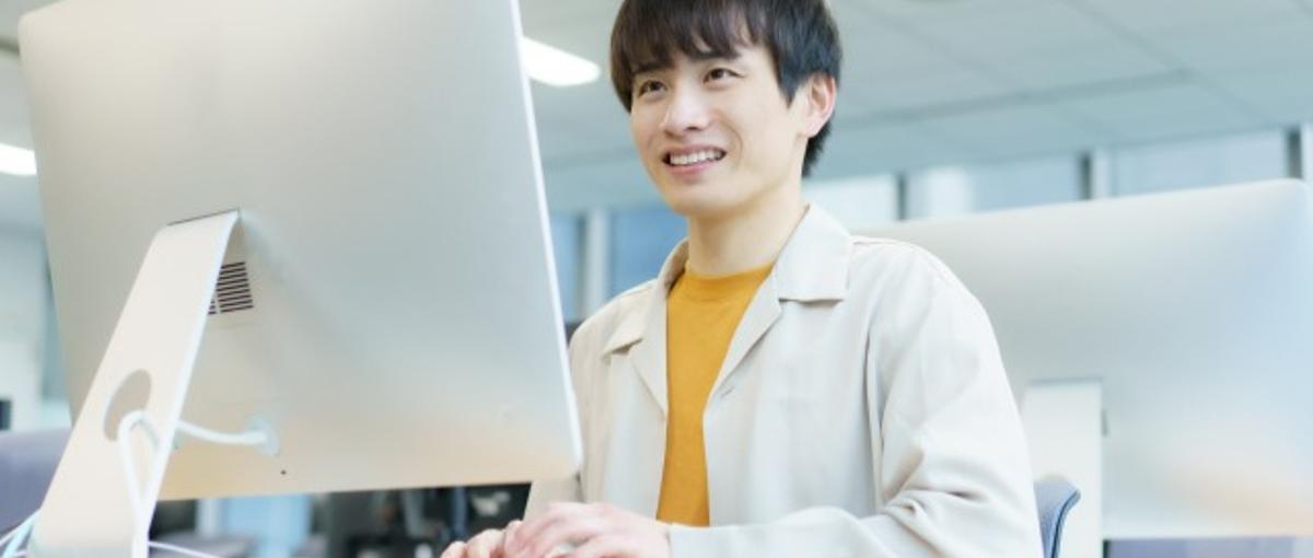 あなたの発想力を活かしたデザインに！デザイナー&調整スタッフ募集